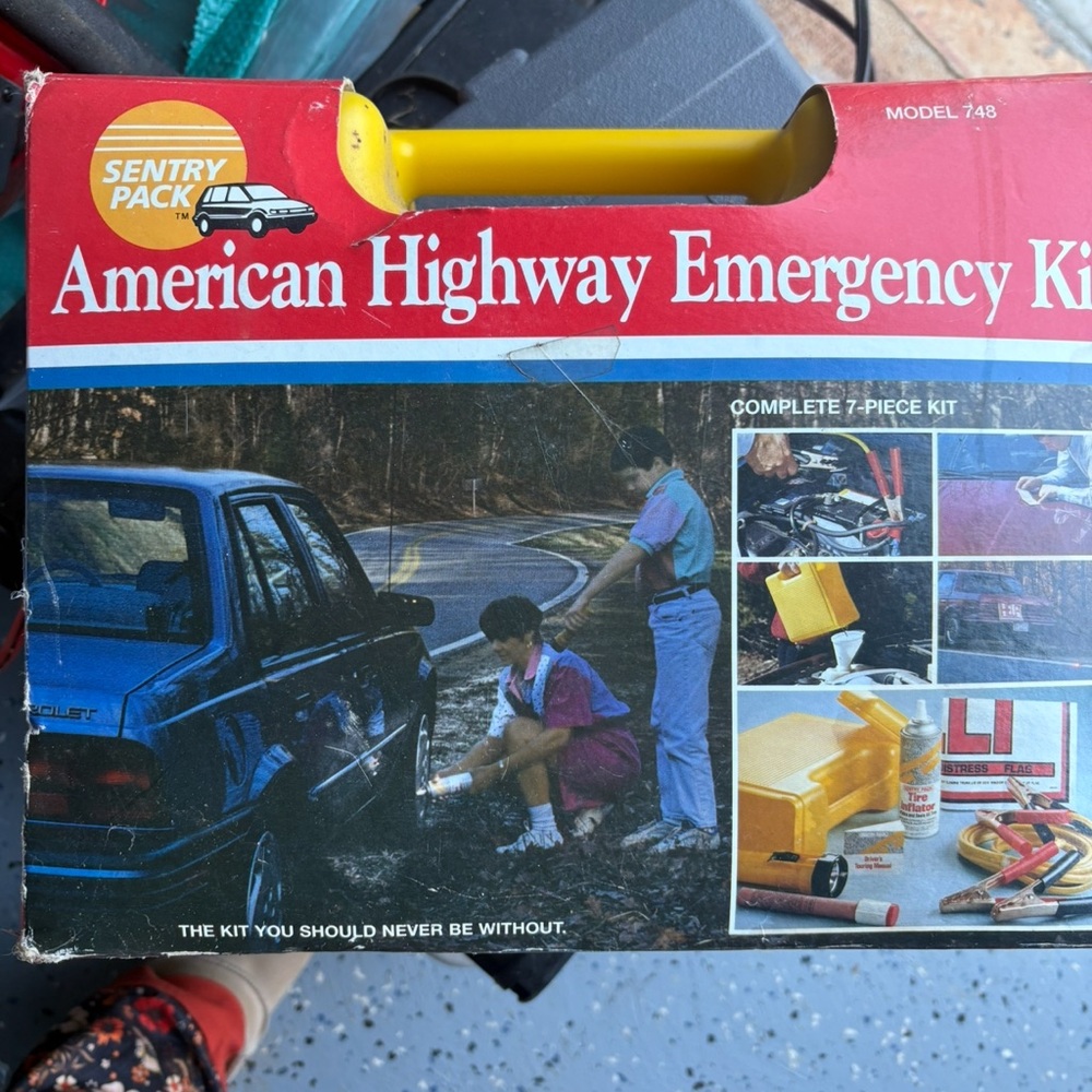 American Highway Emergency Kit